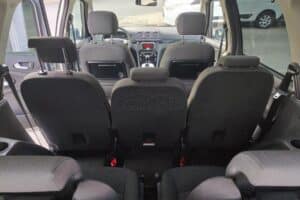 Ford-Galaxy-’12-CarCenter-(1)