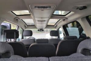 Ford-Galaxy-’12-CarCenter-(4)