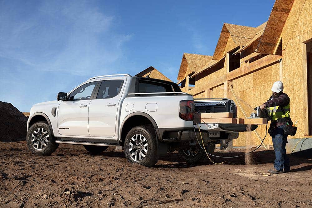 https://autogreeknews.gr/wp-content/uploads/2024/09/Ford-RANGER-PHEV-11.jpg