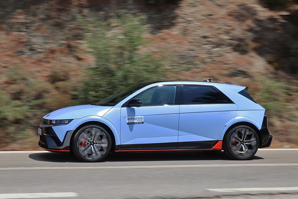 https://autogreeknews.gr/wp-content/uploads/2024/09/Hyundai-Ioniq-5-N-15.jpg