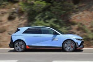 Hyundai-Ioniq-5-N-(16)