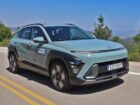 Hyundai-Kona-2024-kinisi