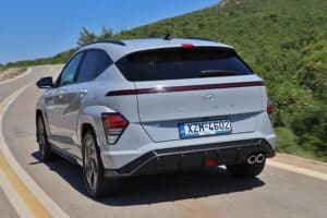 Hyundai-Kona-Hybrid-2024-(35)