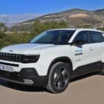 Jeep-Avenger-1.2T-kinisi