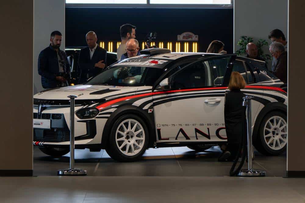 https://autogreeknews.gr/wp-content/uploads/2024/09/LanciaYpsilonRally4HF-3.jpg