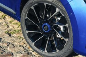 New-Renault-Clio-E-Tech-full-hybrid-Esprit-Alpine-3