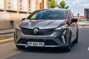 New-Renault-Clio-E-Tech-full-hybrid-Esprit-Alpine