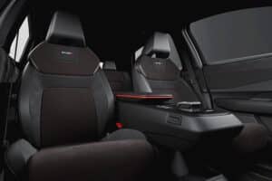 Nissan-Ariya_Nismo-seats