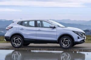 Nissan-Qashqai-Glory-(6)