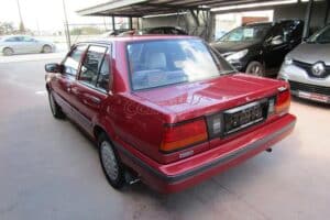 Nissan-Sunny-1988-(10)