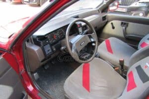 Nissan-Sunny-1988-(9)