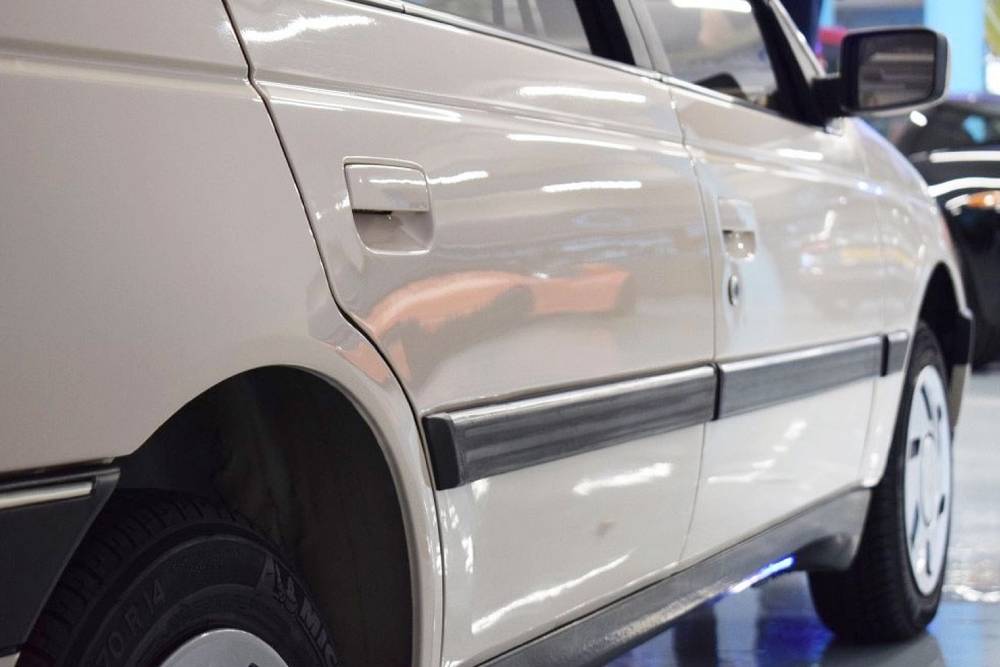 https://autogreeknews.gr/wp-content/uploads/2024/09/Peugeot_405_SR_1991_for_sale-10.jpg