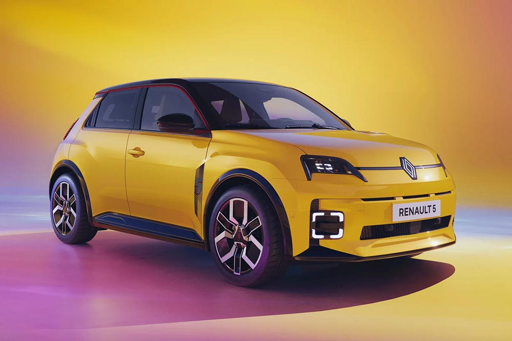 https://autogreeknews.gr/wp-content/uploads/2024/09/Renault-5-electric-front.jpg