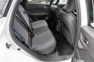 Renault-Captur-2024-(3)