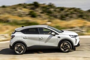 Renault-Captur-2024-(6)