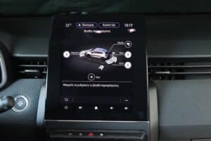 Renault-Clio-E-Tech-2024-(12)