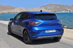 Renault-Clio-E-Tech-2024-(19)