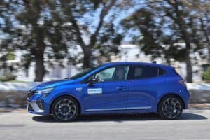 Renault-Clio-E-Tech-2024-(3)