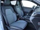 Renault-Clio-front-seats