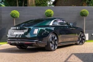 Rolls-Royce_Spectre_2024_depreciation (14)
