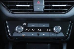 Skoda-Scala-1.0-TSI-116-PS-FL-(18)