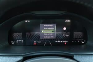 Skoda-Scala-1.0-TSI-116-PS-FL-(28)