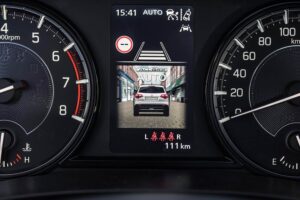 Suzuki_Vitara-2024-(1)