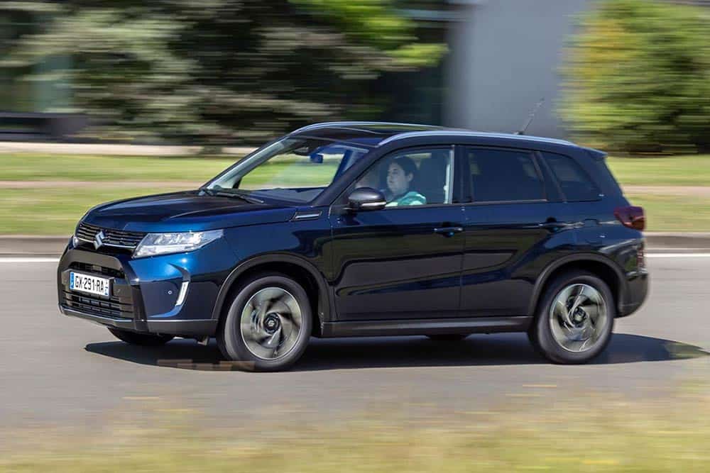 https://autogreeknews.gr/wp-content/uploads/2024/09/Suzuki_Vitara-2024-5.jpg