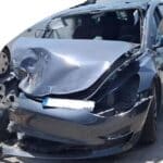 Tesla-Model-3-trakarismeno-2