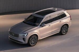 Volvo-XC90-2024-(1)