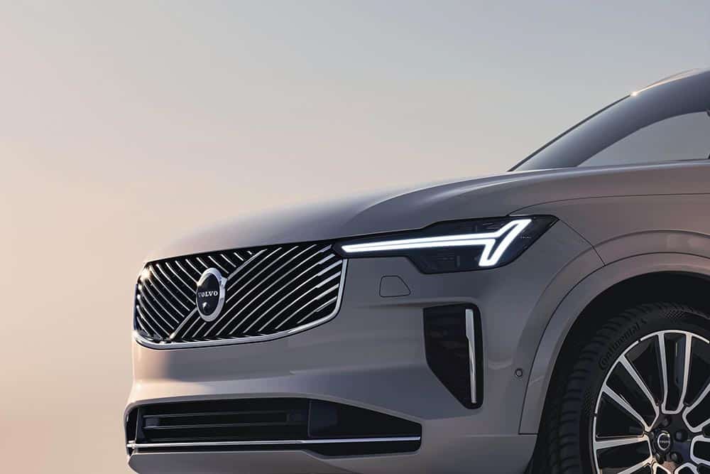 https://autogreeknews.gr/wp-content/uploads/2024/09/Volvo-XC90-2024-10.jpg