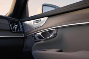 Volvo-XC90-2024-(4)