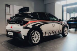 lancia ypsilon rally 4