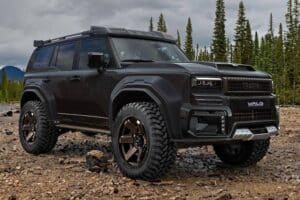 the-new-toyota-land-cruiser-is-transformed-by-wald