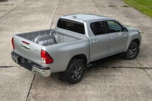 toyota-hilux-48v-hybrid-(5)
