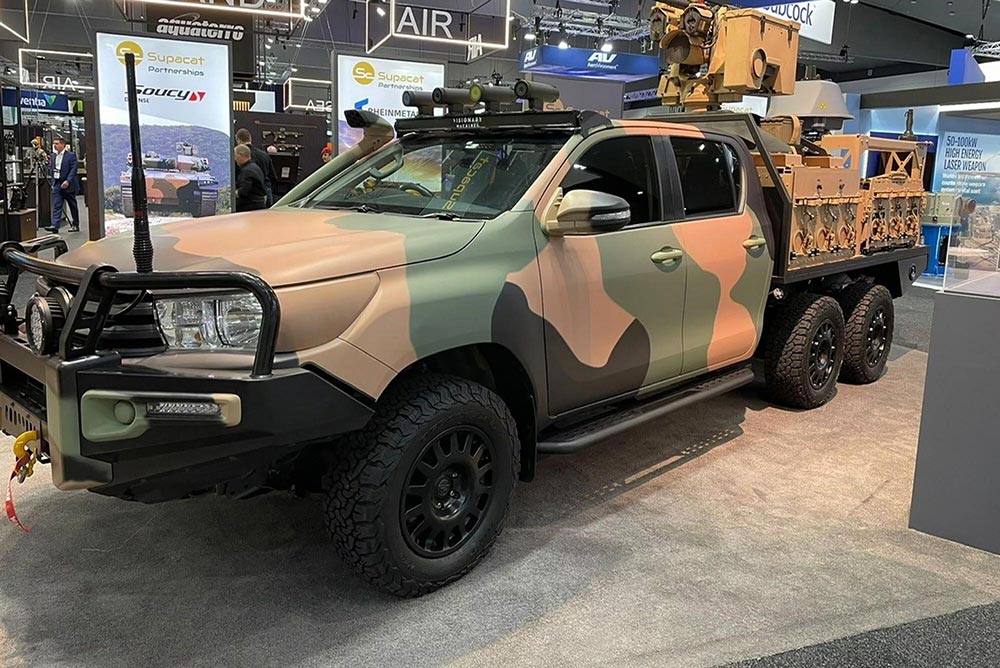 https://autogreeknews.gr/wp-content/uploads/2024/09/toyota-hilux-military-1.jpg