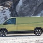 volkswagen-launches-caravelle-and-transporter-at-i (2)