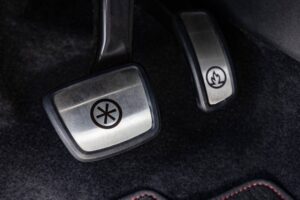 volkswagen-reveals-one-off-id3-gtx-fireice-at-id-m (14)