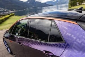 volkswagen-reveals-one-off-id3-gtx-fireice-at-id-m (4)