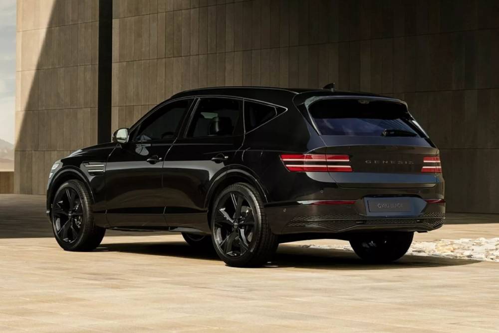 https://autogreeknews.gr/wp-content/uploads/2024/10/2025-Genesis-GV80-Black-2-2048x1537-1.jpg