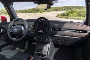 2025-MINI-John-Cooper-Works-23-2048×1366