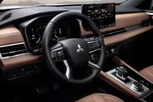 2025-Mitsubishi-Outlander-PHEV-19