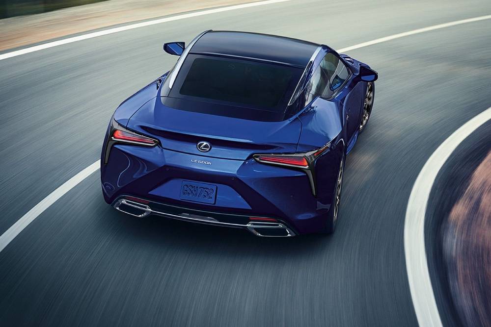 https://autogreeknews.gr/wp-content/uploads/2024/10/2025_lexus-lc500h-001.jpg