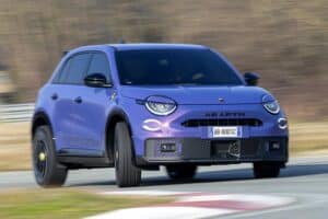 Abarth-600e-Scorpionissima-(2a)