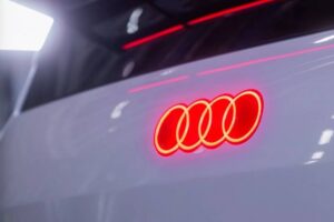 Audi-A2-e-tron-5