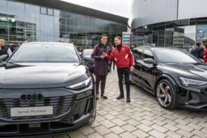 Audi delivers company cars to FC Bayern