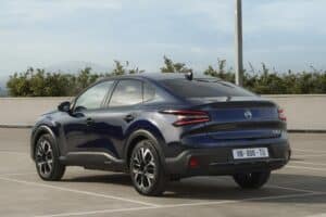 Citroen-C4-X-2024-(4)