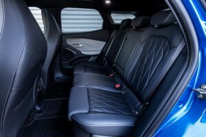 Ford-Explorer-Electric-2024-(16)