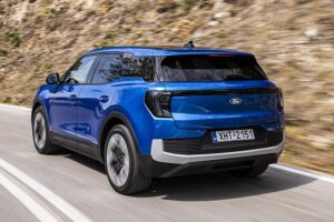 Ford-Explorer-Electric-2024-(24)