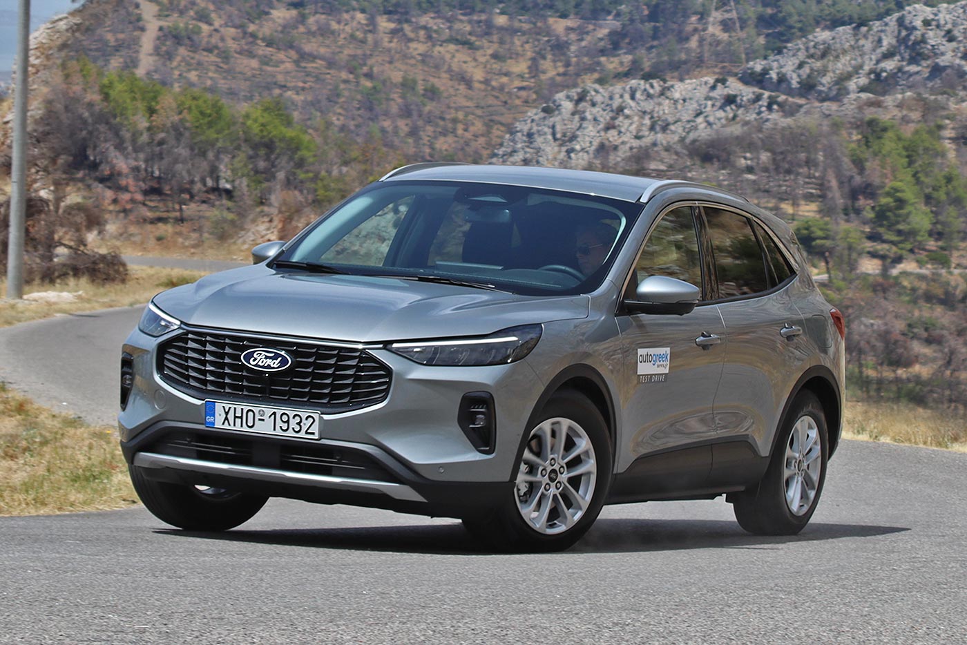 https://autogreeknews.gr/wp-content/uploads/2024/10/Ford-Kuga-2024-strofi.jpg